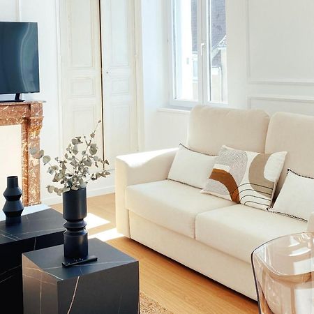 Apartamento Le Haussmann ⸱ Stationnement Gratuit ⸱ Fibre Déols Exterior foto