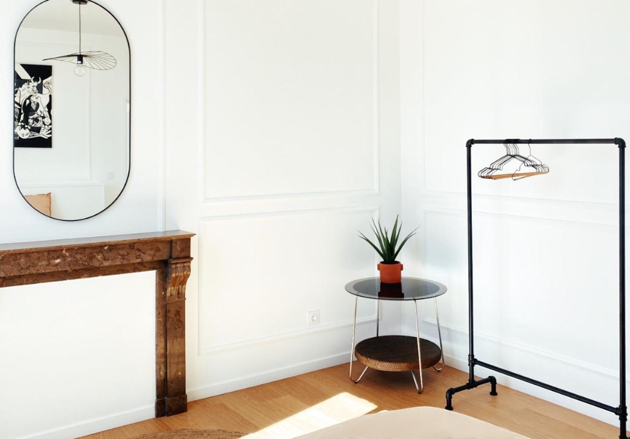 Apartamento Le Haussmann ⸱ Stationnement Gratuit ⸱ Fibre Déols Exterior foto
